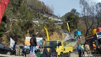 The Great Wall Puncak Seruni Point ini terletak di Desa Ngadisari, Kecamatan Sukapura, Kabupaten Probolinggo. Pembangunannya diprakarsai oleh Direktorat Bina Penataan Bangunan dan Lingkungan Dirjen Cipta Karya Kemen PUPR. (M Rofiq/detikTravel)
