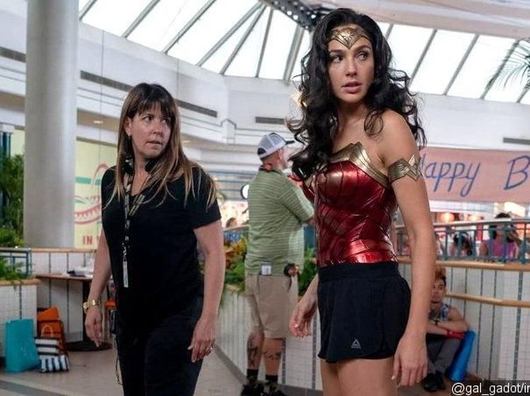 Hore! Syuting Wonder Woman 1984 Selesai