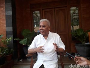 Mbah Putih Berperan sebagai Broker di Pengaturan Skor