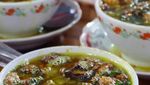 Lamaknyo! Sarapan Soto Padang yang Sedap Berempah