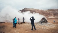 Wisata gunung berapi tidak berbahaya jika mematuhi beberapa aturan dasar. Dalam makalah yang diterbitkan Royal Geographical Society ditulis Amy Donovan, ahli geografi University of Cambridge, ada peningkatan mengunjungi gunung berapi dalam beberapa dekade terakhir (iStock)