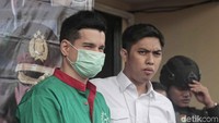 Polisi mengatakan Steve menyelundupkan kokain untuk dikonsumsi sendiri. Steve berlasan kualitas kokain di Indonesia kurang bagus.
