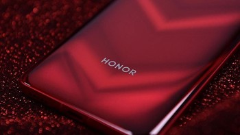 Terdapat efek atau gradasi V. Foto: Sina Mobile