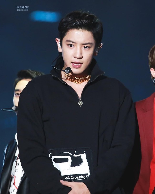 Lagi-lagi dari grup penyanyi Korea Selatan berhasil menduduki 10 teratas pria tertampan di Asia. Pada posisi 10 ada Park Chanyeol dari EXO. Tak hanya jago nyanyi, Chaenyol juga memikat hati penggemar lewat kemampuan aktingnya di drama Korea Missing 9 dan Memories of Alhambra. Foto: Instagram