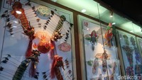 Di dalam museum ini terdapat beberapa informasi berupa sejarah layang-layang dan koleksi layang-layang dari festival internasional. (Bonauli/detikTravel) 
