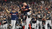 Boston Red Sox merayakan kemenangan di Super Bowl 2018 usai mengalahkan LA Dodgers. (Harry How/Getty Images)