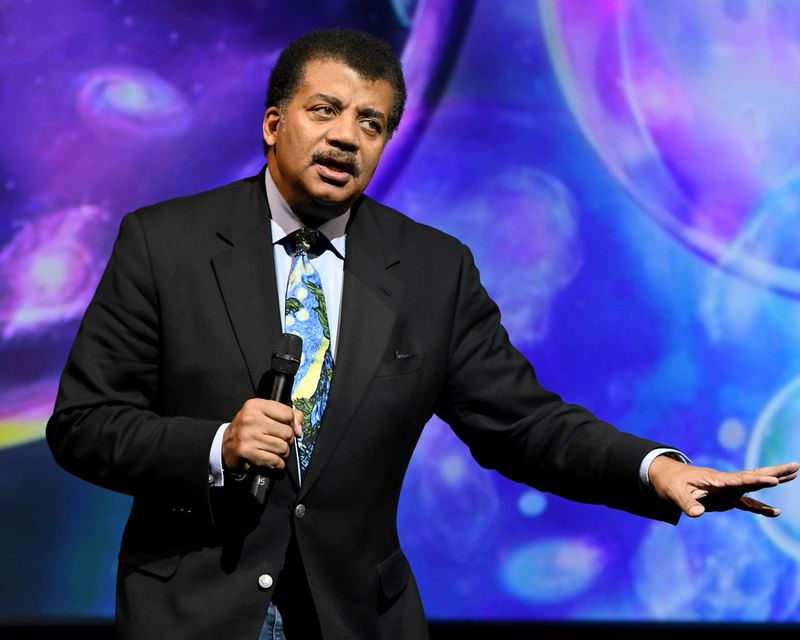Neil deGrasse Tyson 775240677NP00260_Onward18_C NEW YORK, NY - OCTOBER 23: American Astrophysicist Neil deGrasse Tyson speaks onstage during the Onward18 Conference - Day 1 on October 23, 2018 in New York City. (Photo by Craig Barritt/Getty Images for Onward18)