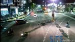 Detik-detik Brio Tabrak Dua Pemotor di Surabaya