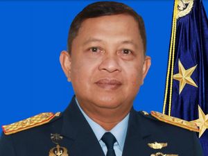 Mengenal Negosiator F16 Marsekal Muda Henri Alfiandi