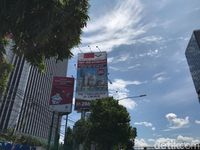 Selain Reklame Tsamara, Ada 8 Reklame Lainnya di Gatsu yang Disegel