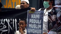 Mereka terdiri dari Muhammadiyah, FPI Surabaya, LDII, Al Irsyad dan GUIB.
