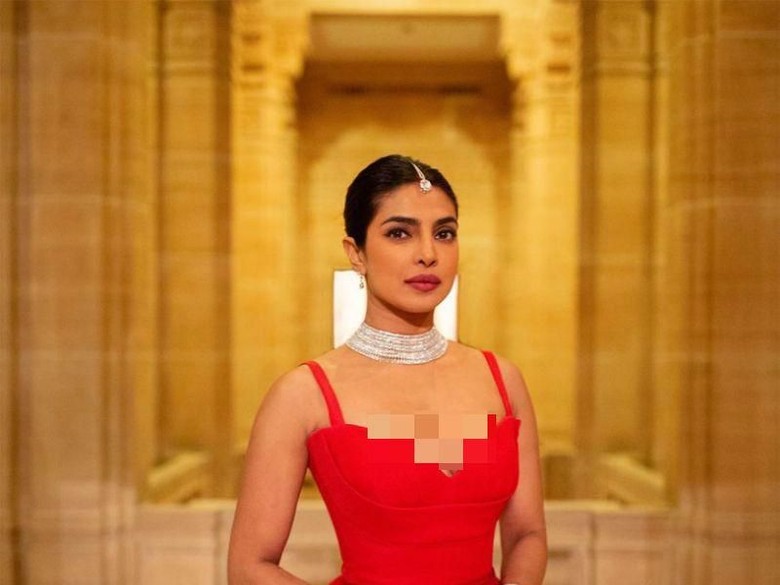 Priyanka Chopra Ditunjuk Jadi Wali Anak Meghan Markle? Priyanka Chopra Ditunjuk Jadi Wali Anak Meghan Markle?