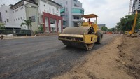 Sebelumnya, Jalan Raya Gubeng, Surabaya ambles pada Selasa (18/12/2018) lalu akibat adanya kesalahan konstruksi salah satu bangunan.