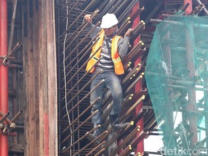 Darmin Sebut Impor untuk Infrastruktur Tak Boleh Dikurangi, Kenapa?