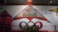 Museum ini juga menyimpan berbagai layangan dari event internasional seperti Olimpiade dan Piala Dunia Korea-Jepang 2002. (Bonauli/detikTravel)