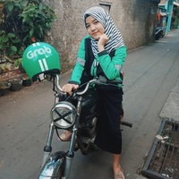 Kini, Melisa memiliki lebih dari 20 ribu followers di Instagram. Ia pun menulis tagline di bio Instagram, Hidup adalah udunan yang artinya hidup adalah patungan mengekspresikan prinsip hidupnya untuk berbagi. Foto: Instagram/melisaprita