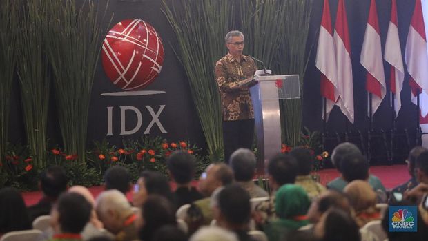 Bos OJK: Investor Nyaman Rupiah di Rp 14.500/US$