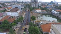 Pemerintah Kota (Pemkot) Surabaya pun bertindak cepat untuk memperbaiki jalan ambles itu. Dalam waktu satu minggu, Jalan Raya Gubeng, Surabaya telah rampung diperbaiki.