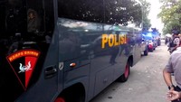 Pasca kerusuhan tersebut seluruh napi teroris dipindahkan ke Lapas Nusakambangan. (dok detikcom).