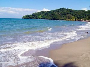 Lagi Mau Snorkeling di Honduras, Turis Temukan Pecahan Roket