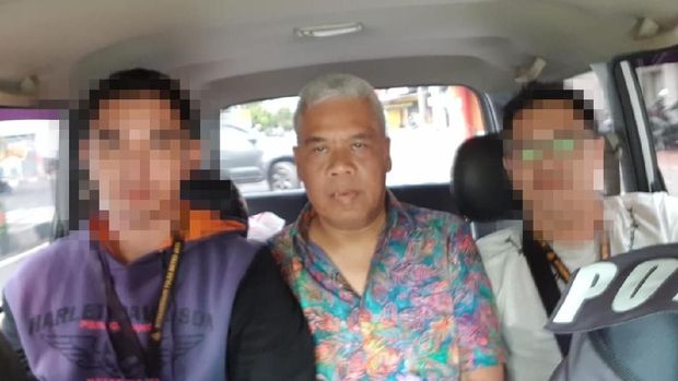 Mbah Putih saat ditangkap.