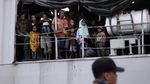 Begini Suasana Saat 432 Pengungsi dari Pulau Sebesi dan Sebuku Dievakuasi
