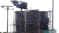 Faktor yang mempengaruhi adalah trade war yang masih tinggi.