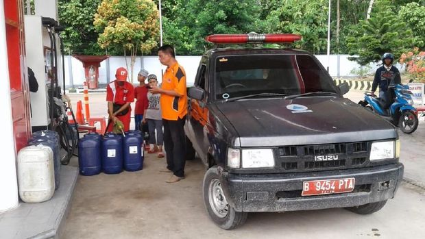 Bengkel Toyota Bantu Mobil yang Rusak Akibat Tsunami