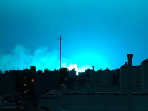 Cahaya Biru Muncul di Langit Malam, Otoritas New York: Bukan Alien!