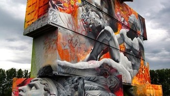 Objek lukisan para dewa Yunani. (Foto: Brightside)