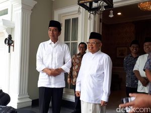 PA 212 Putar Memori Baju Kotak-kotak Jokowi