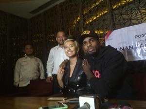 Di Hari Valentine, Akhirnya Kimmy Jayanti Umumkan Kehamilan