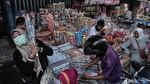 Jelang Tahun Baru, Penjual Petasan Kian Menjamur