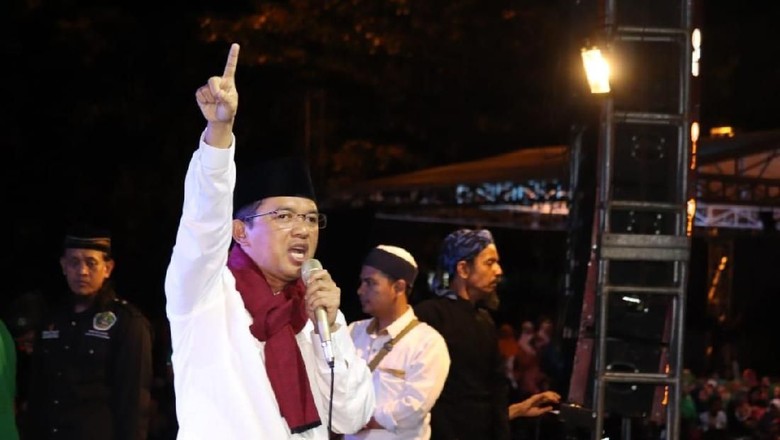 Bima Arya Kode Satu Jari, TKN Yakin Jokowi-Maruf Menang di Jabar Bima Arya Kode Satu Jari, TKN Yakin Jokowi-Maruf Menang di Jabar