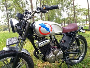 Disebut Motor Butut, Suzuki Thunder Ini Ubah Tampilan Jadi Brat