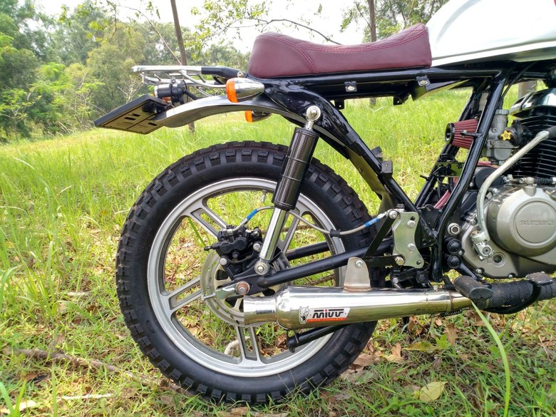 Modifikasi ban motor. Foto: Pool Modifikasi ban motor. Foto: Pool