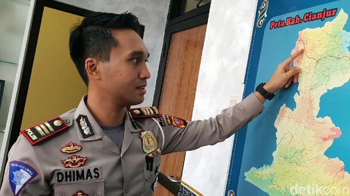 Puncak Ditutup, Polisi Siagakan Angkutan Bagi Warga