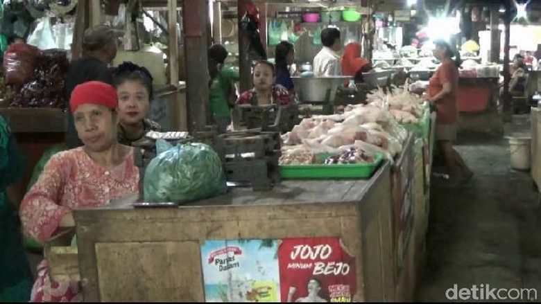 Kenaikan Harga Ayam, Telur dan Cabai di Probllinggo Dikeluhkan Kenaikan Harga Ayam, Telur dan Cabai di Probllinggo Dikeluhkan