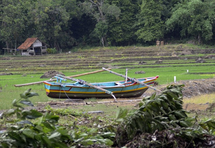 Jam Dinding Ini Menunjukan Waktu Terjadinya Tsunami