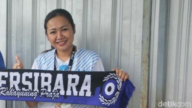 Mantan manajer Persibara Banjarnegara Lasmi Indaryani