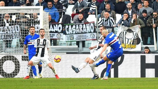 Riccardo Saponara sempat mencetak gol balasan, namun dianulir wasit.