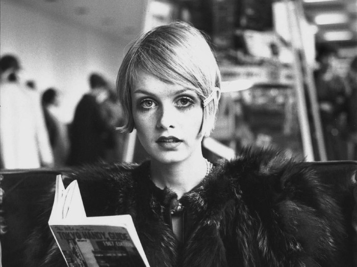 LONDON, ENGLAND - OCTOBER 24: Twiggy attends the Specsavers Spectacle Wearer Of The Year at 8 Northumberland Avenue on October 24, 2018 in London, United Kingdom.  (Photo by Jeff Spicer/Getty Images)