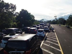 Ada Zikir di Masjid Attaawun Malam Nanti, Lalin Diprediksi Padat