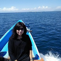 Selain bakat yang diturunkan, kecantikan Isyana Sarasvati dan Rara Sekar juga sepertinya turun dari sang bunda. Luana Marpanda memiliki wajah yang mirip Isyana Sarasvati. (Foto: Instagram/@marpanda)