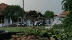 Potret Dampak Puting Beliung di Cirebon: Bocah Tewas dan 120 Bangunan Rusak