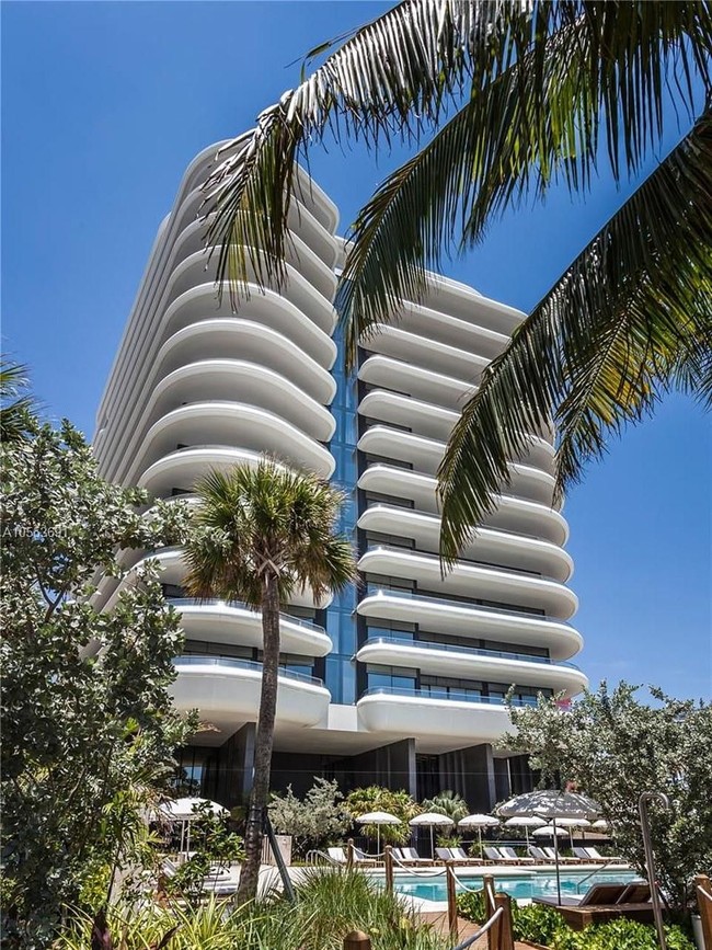 Saking istimewanya, apartemen tersebut dibeli Kanye dengan harga yang cukup fantastis. Dikabarkan Daily Mail, apartemen yang berada di gedung 18 lantai bernama Faena House itu bernilai US$ 14 juta atau sekitar Rp 200 miliar! (Foto: Dok. Miami Condo Investments)