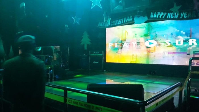 Diskotek Play A Sure di kawasan Jakarta Pusat yang ditutup sementara oleh Satpol PP. (Dok Istimewa)