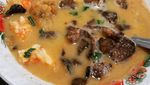 Mumpung Libur, Ayo, Sarapan Soto Udang yang Gurihnya Nendang!