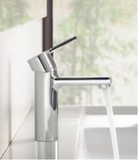 Inspirasi Desain Kamar Mandi Bergaya Modern Minimalis