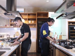 Sup Tomat Kaya Rasa ala Chef Chandra VS Chef Archie